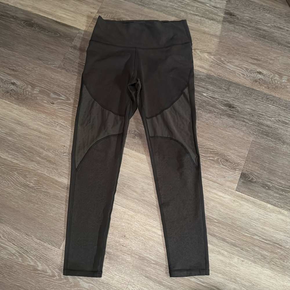 GUC Aerie Chill Play Move Leggings